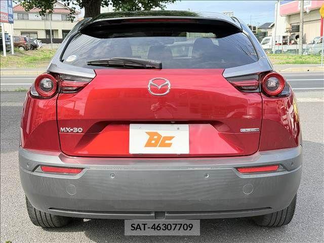 Mazda MX-30 2020-09 8230970-22
