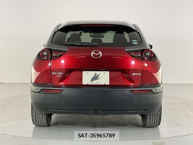 Mazda MX-30 2020-09 8246023-4