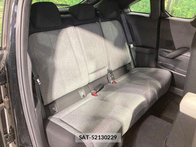 Mazda MX-30 2021-09 8367306-8