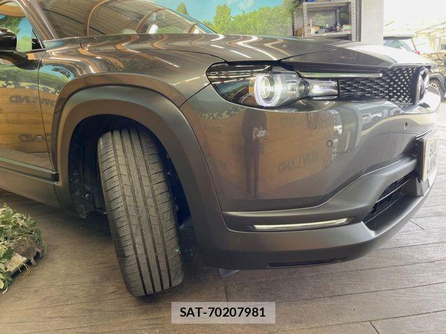 Mazda MX-30 2022-08 8438473-11
