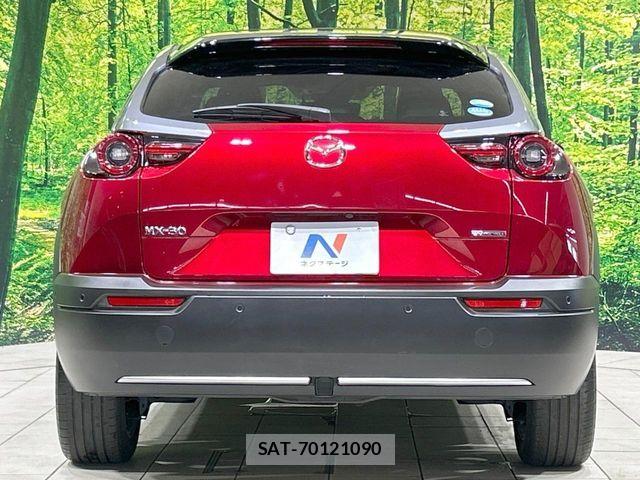Mazda MX-30 2021-12 8438476-14