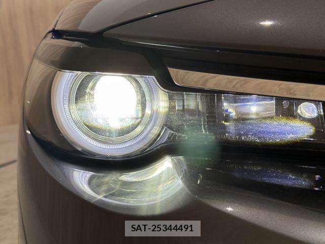 Mazda MX-30 2022-09 8830585-29