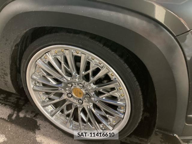 Mazda MX-30 2021-12 8881001-4