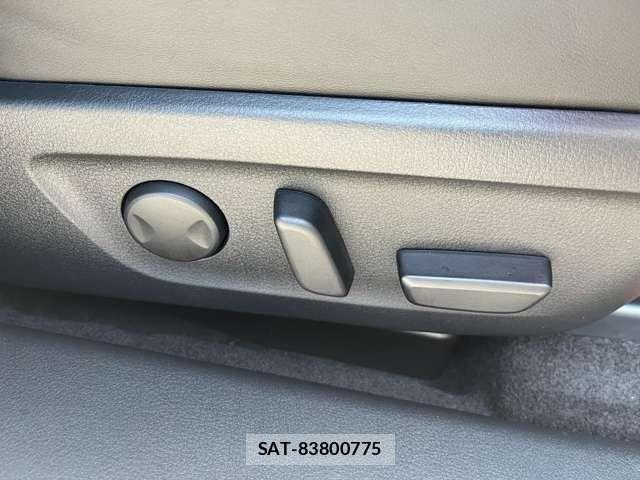 Mazda MX-30 2024-03 1078671-4