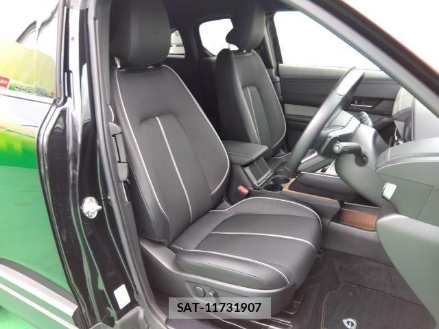 Mazda MX-30 2024-06 1282439-3