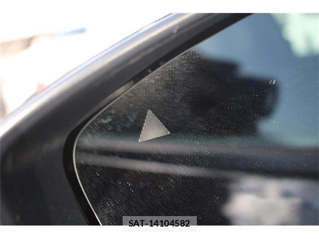 Mazda MX-30 2023-11 4045876-21
