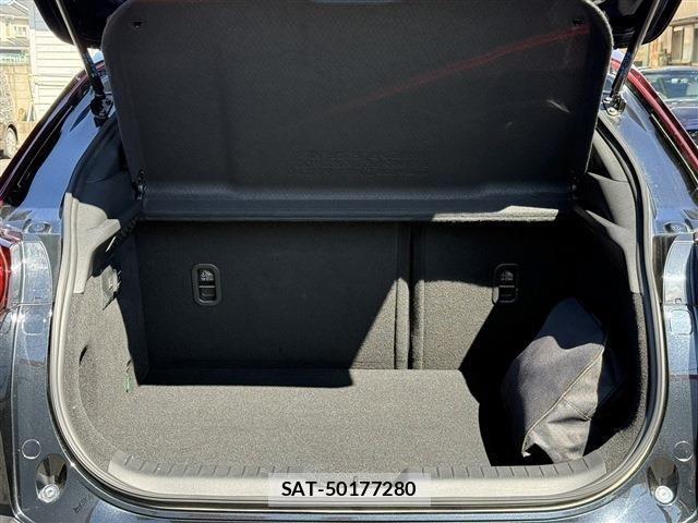 Mazda MX-30 2023-11 4327638-15