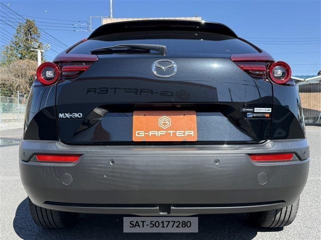 Mazda MX-30 2023-11 4327638-8