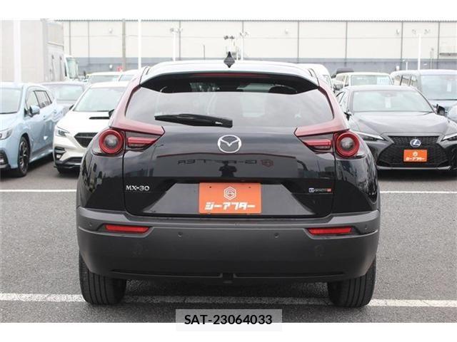 Mazda MX-30 2024-01 7393027-11