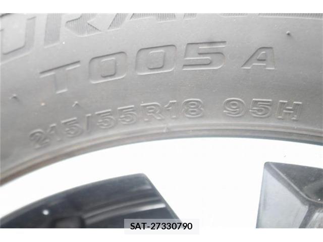 Mazda MX-30 2023-11 7618405-21