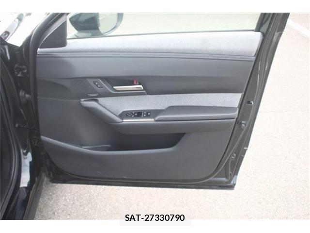 Mazda MX-30 2023-11 7618405-24