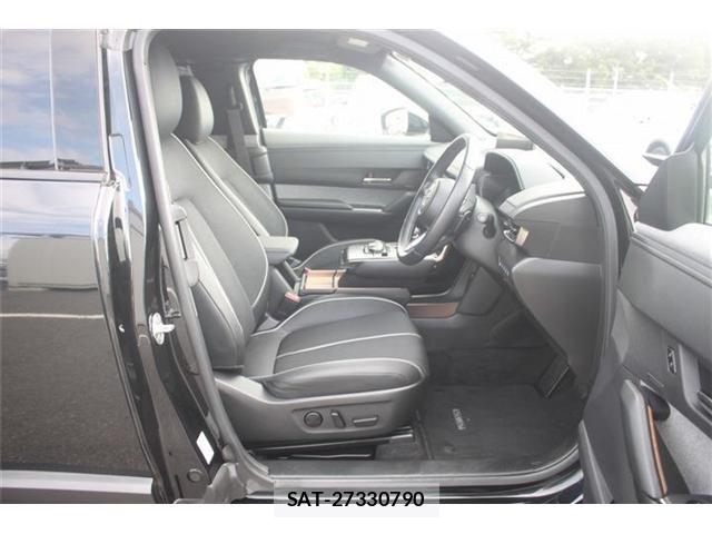 Mazda MX-30 2023-11 7618405-25