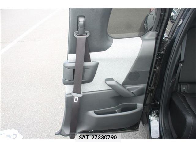 Mazda MX-30 2023-11 7618405-27