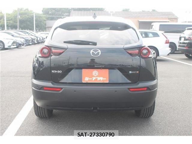 Mazda MX-30 2023-11 7618405-5