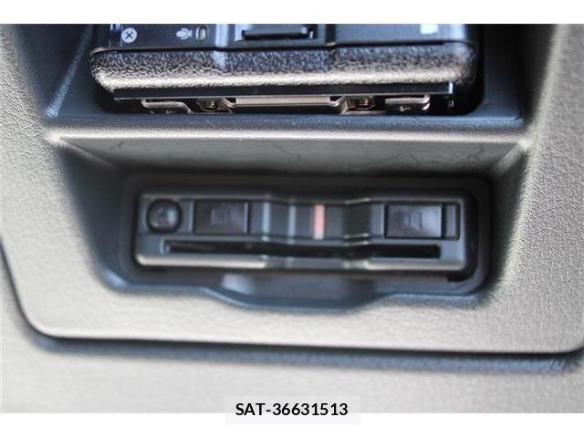 Mazda MX-30 2024-01 8100631-6