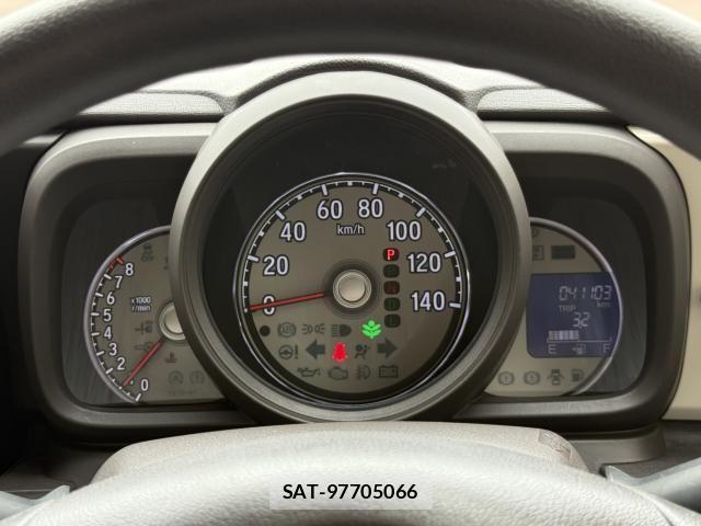 Honda N-ONE 2016-02 1366791-13