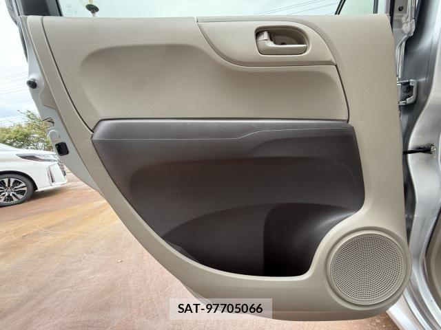Honda N-ONE 2016-02 1366791-26