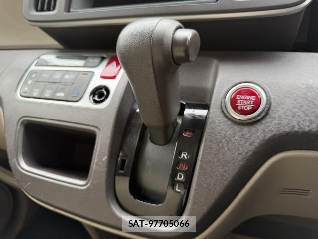 Honda N-ONE 2016-02 1366791-8