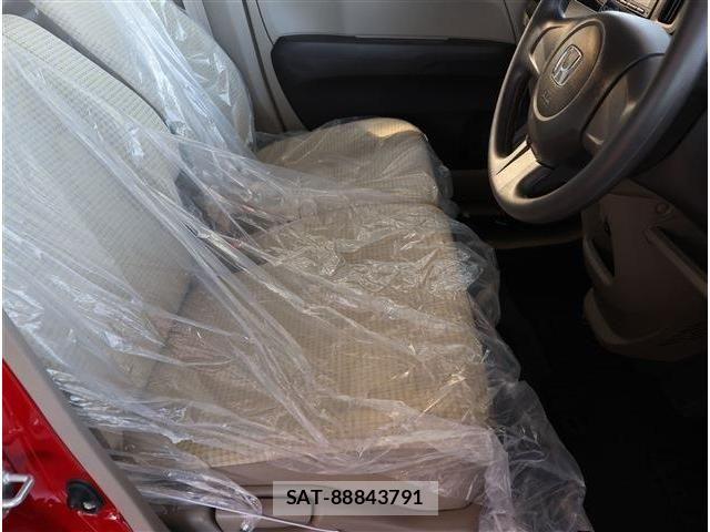 Honda N-ONE 2016-06 3381818-11