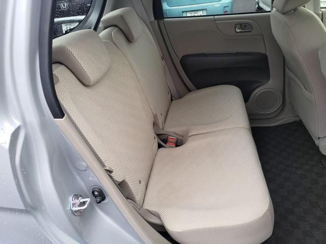 Honda N-ONE 2015-01 3678376-23
