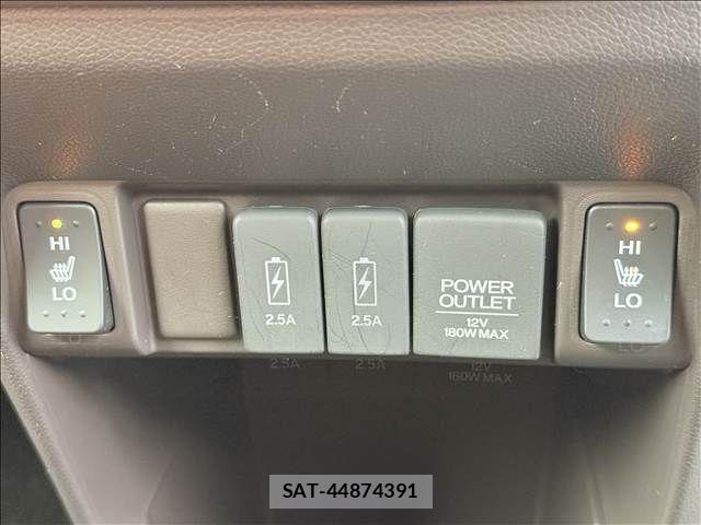 Honda N-ONE 2018-10 3773212-13