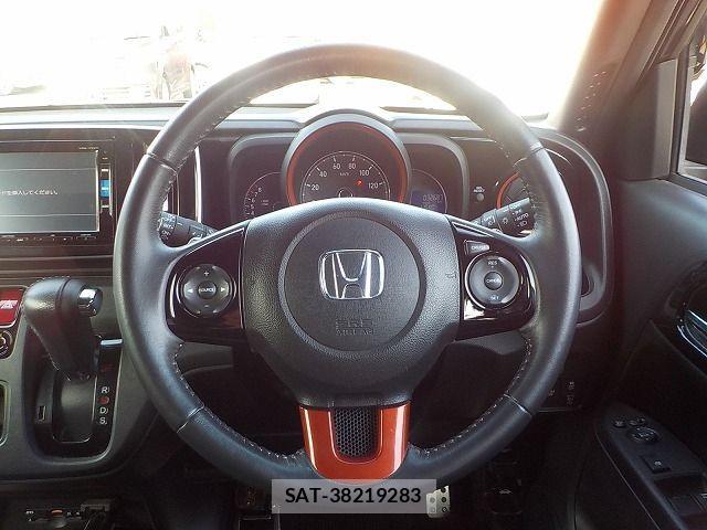 Honda N-ONE 2017-07 4328394-7