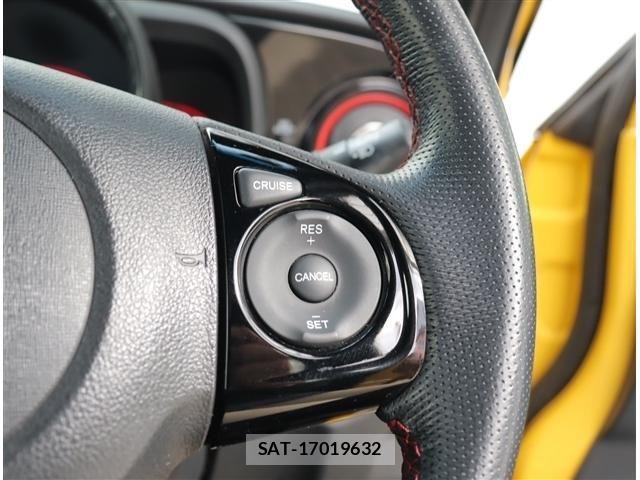 Honda N-ONE 2017-10 4973656-18
