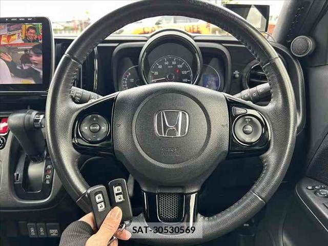 Honda N-ONE 2018-07 6014788-4