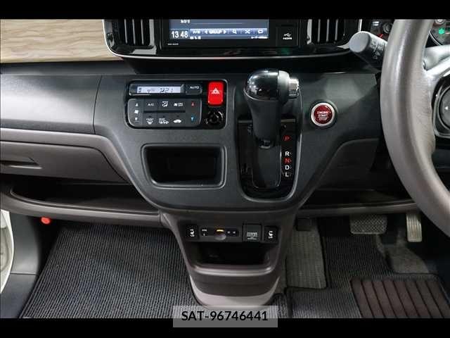 Honda N-ONE 2016-03 6613806-11