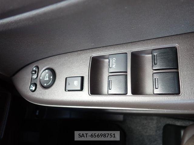 Honda N-ONE 2018-04 6613805-5