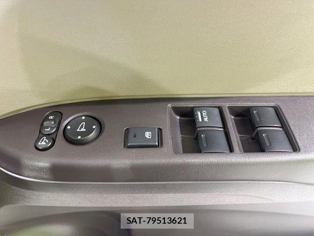 Honda N-ONE 2013-06 6672966-6