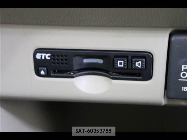 Honda N-ONE 2017-05 6677255-4