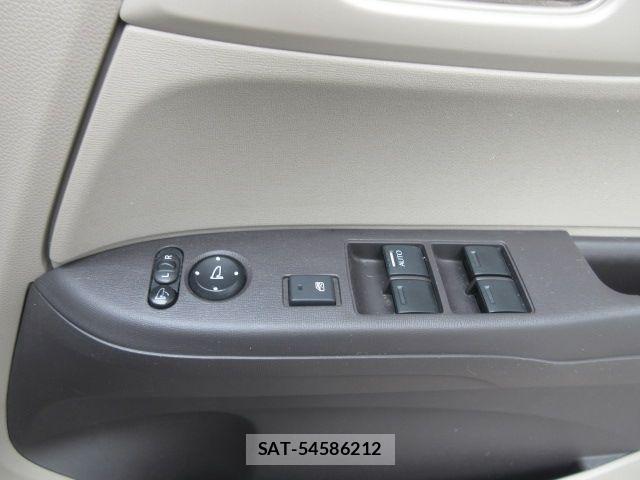 Honda N-ONE 2013-02 6716940-18