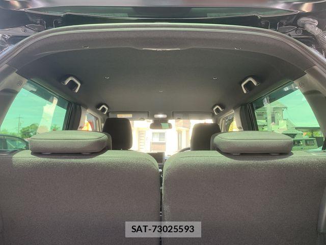 Honda N-ONE 2023-11 6910440-11