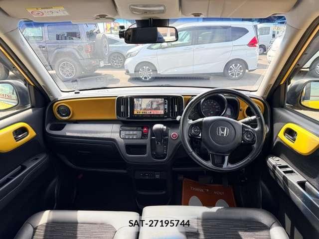 Honda N-ONE 2015-08 6996472-11
