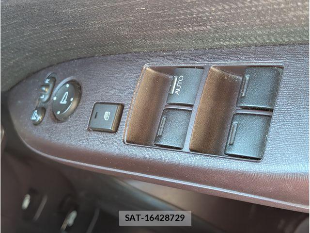Honda N-ONE 2015-11 7215750-23