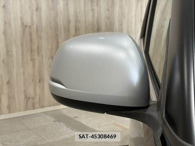 Honda N-ONE 2017-05 7215622-21