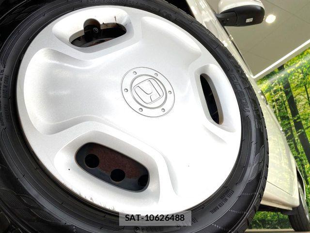 Honda N-ONE 2014-11 7250352-12