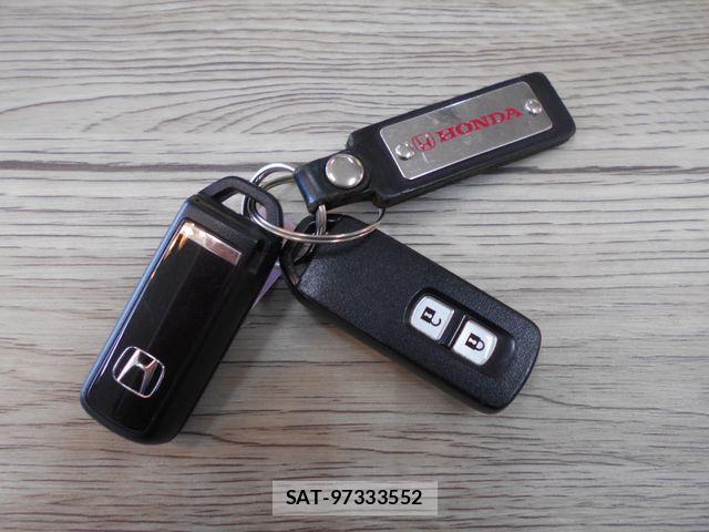 Honda N-ONE 2012-11 7272539-24