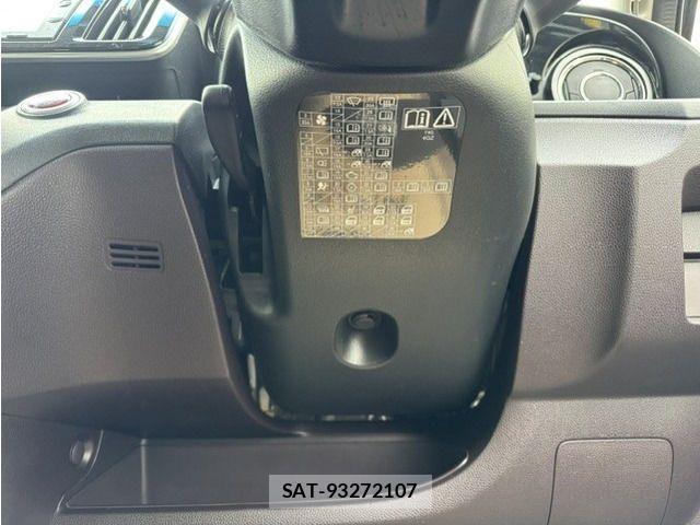 Honda N-ONE 2015-09 7328990-17
