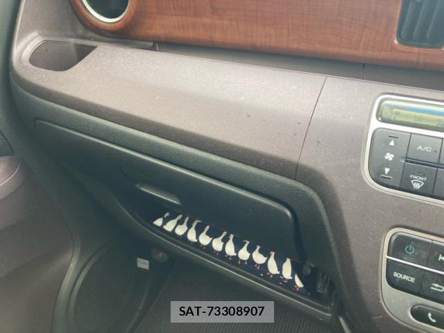 Honda N-ONE 2012-11 7328998-18