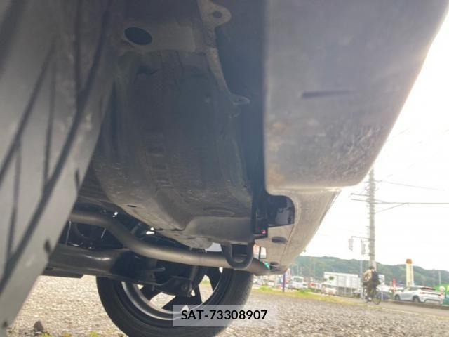 Honda N-ONE 2012-11 7328998-8
