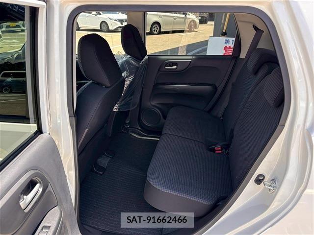 Honda N-ONE 2017-11 7328988-5