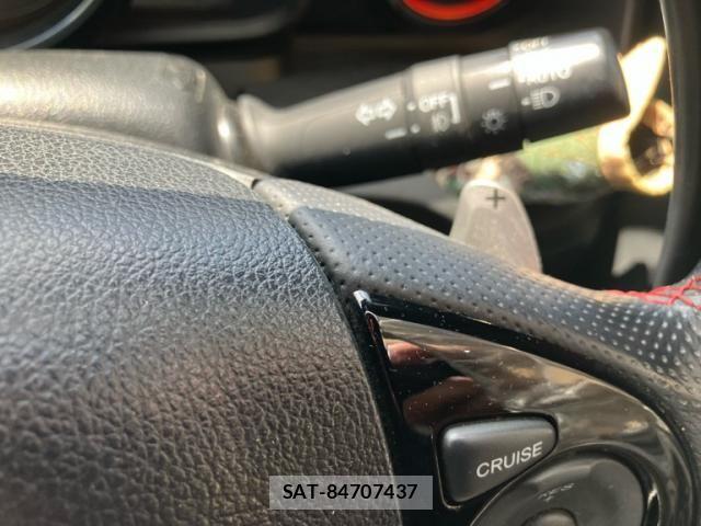 Honda N-ONE 2017-10 7393300-17