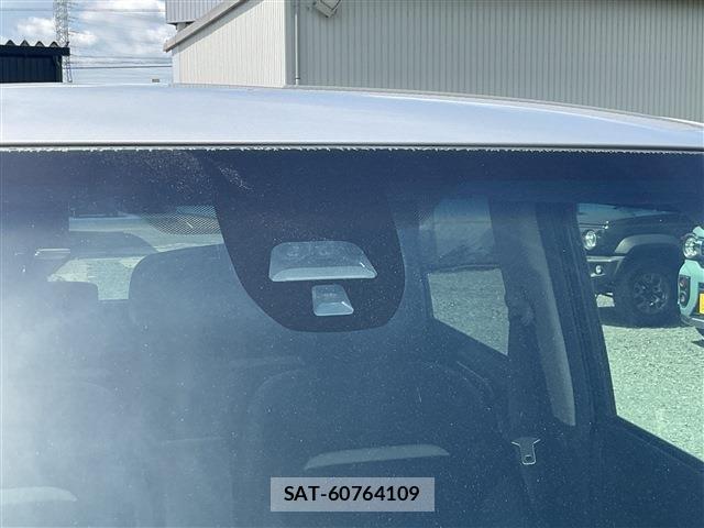 Honda N-ONE 2017-08 7456412-5