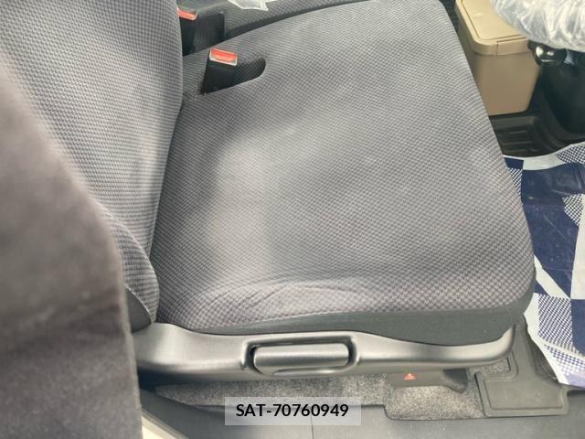 Honda N-ONE 2013-06 7456421-12