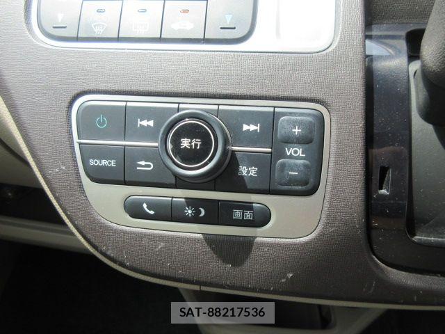 Honda N-ONE 2013-04 7456415-16