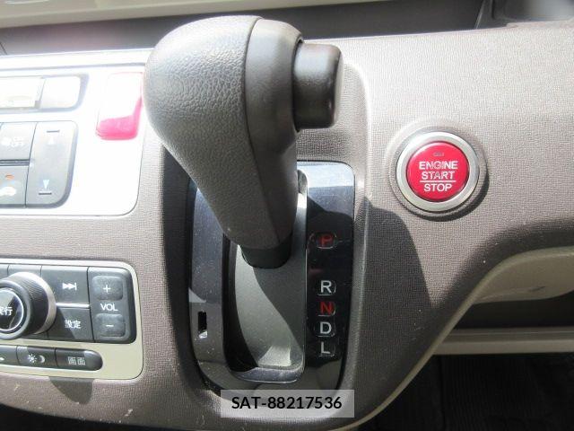 Honda N-ONE 2013-04 7456415-17