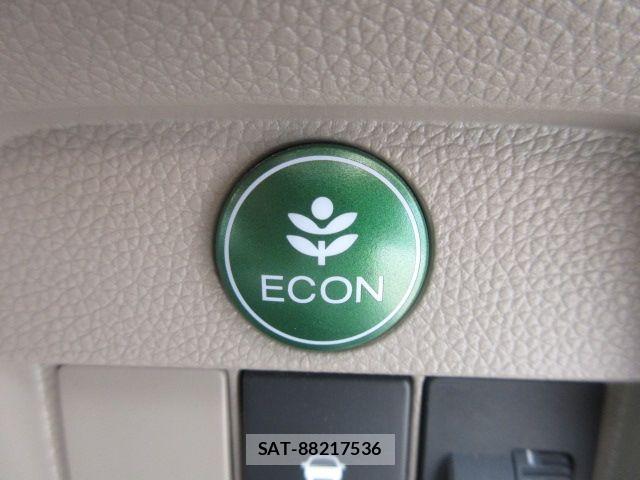 Honda N-ONE 2013-04 7456415-18