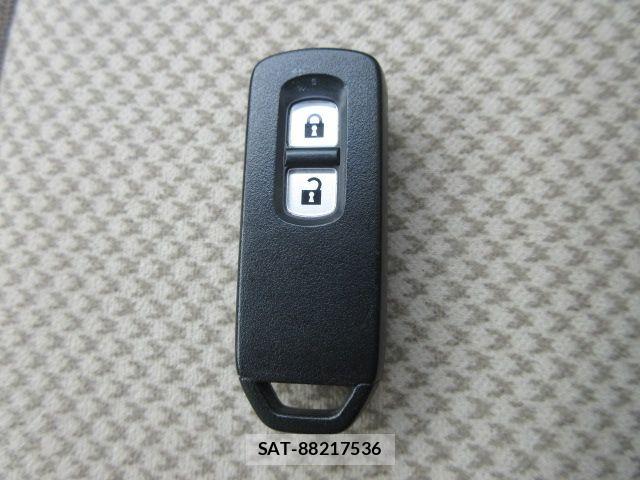 Honda N-ONE 2013-04 7456415-22